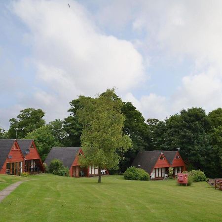 Seaside Chalet - Sleeps 6 Kingsdown  Exterior photo