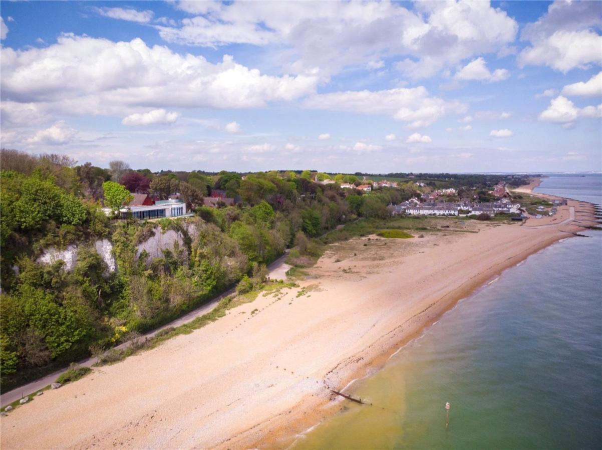 Seaside Chalet - Sleeps 6 Kingsdown  Exterior photo