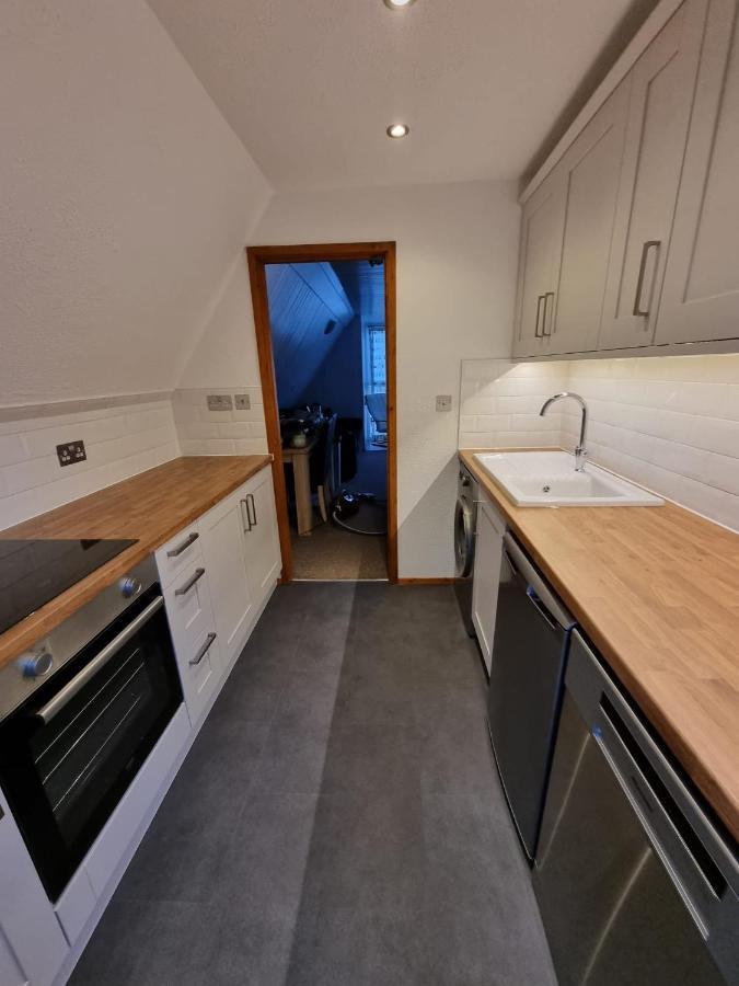 Seaside Chalet - Sleeps 6 Kingsdown  Exterior photo